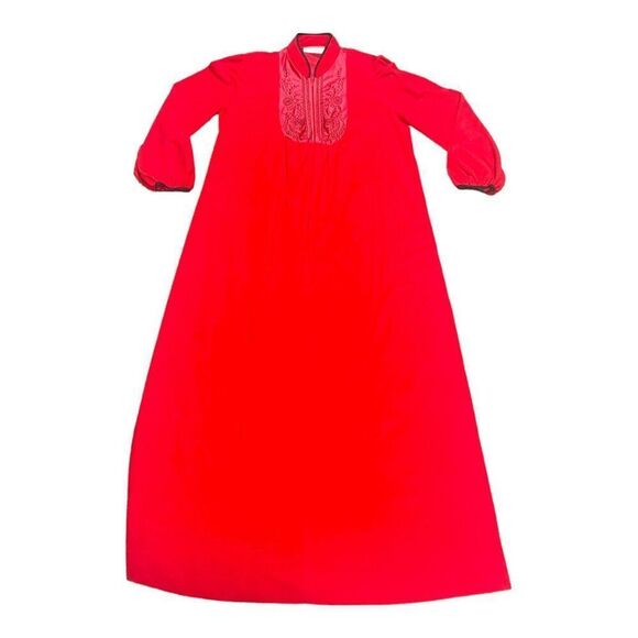 Vintage Collectibles By JCPenney Red Nightgown S Robe Housecoat 70s Pajamas - Picture 1 of 6